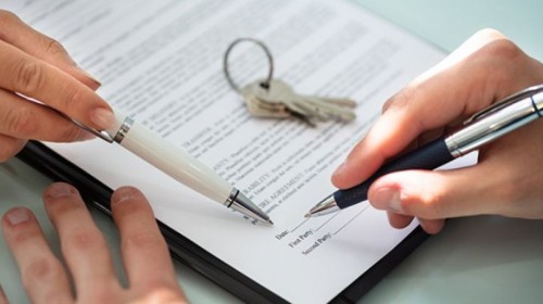 What happens when a commercial lease expires? The details landlords need to know