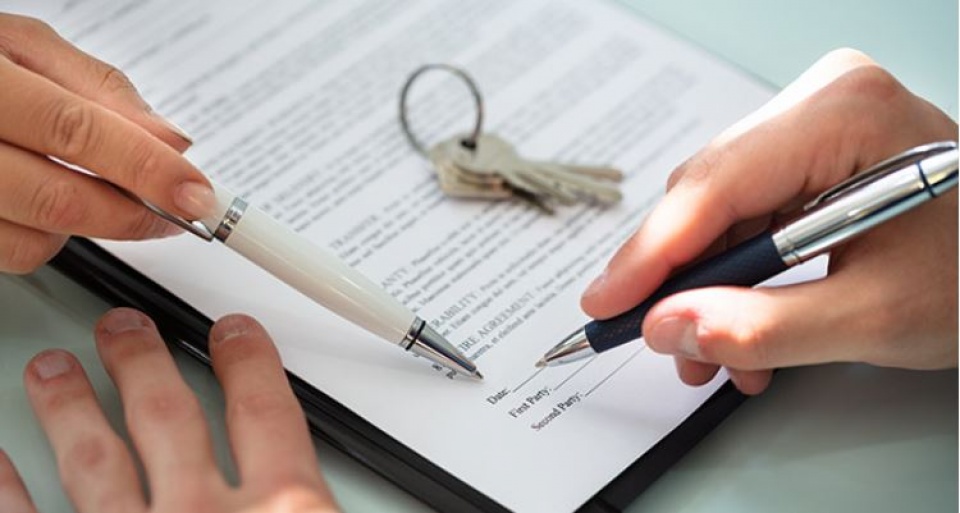 What happens when a commercial lease expires? The details landlords need to know